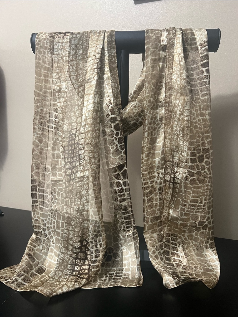 4 Animal-Print Sheer Scarfs in Brown and Tan - Picture 3 of 6